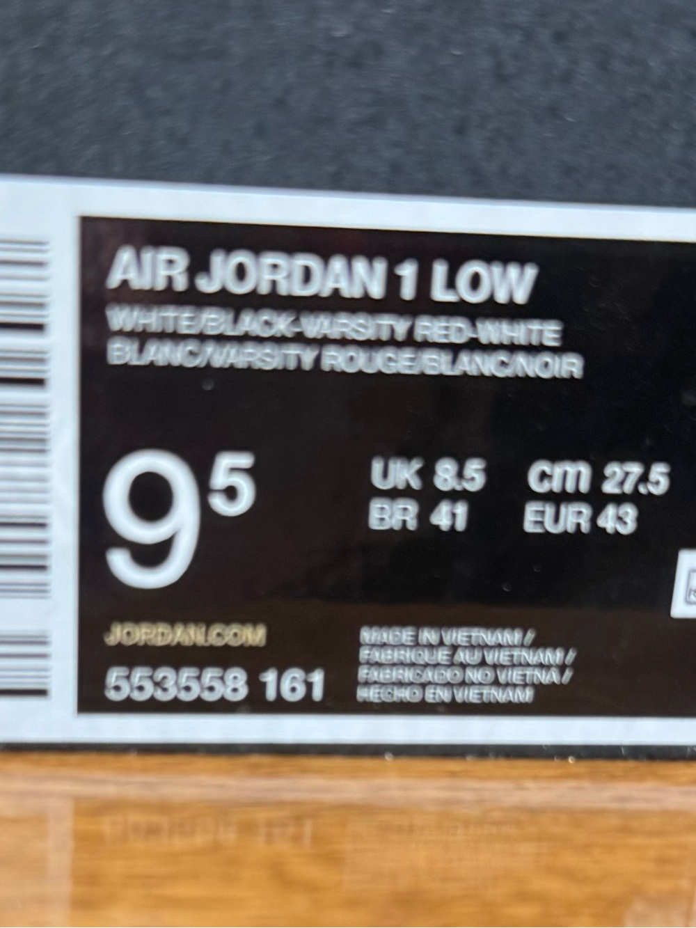 Jordan Low-Top Sneakers - Black White Red - Picture 4 of 4